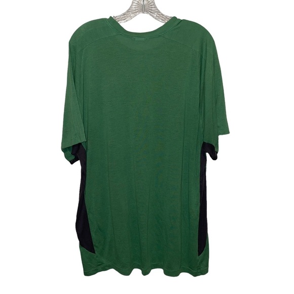 The North Face Man T-shirt Size XL - Picture 2 of 3